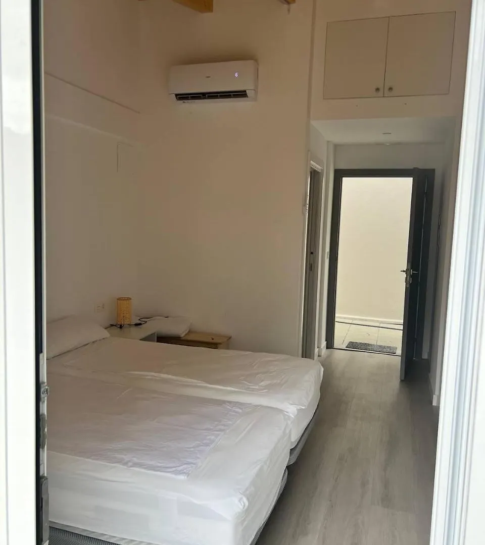 Erletxe Aterpea Hostel Lezo Spanje